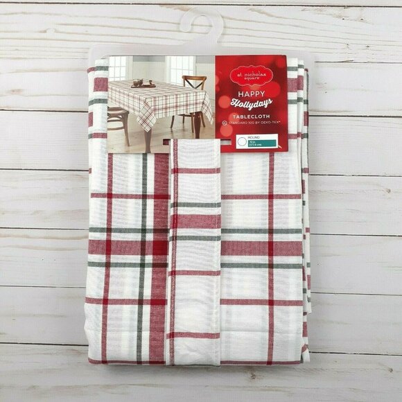 Fabric Tablecloth Christmas Holiday Plaid 70 Inch Round - Picture 2 of 3